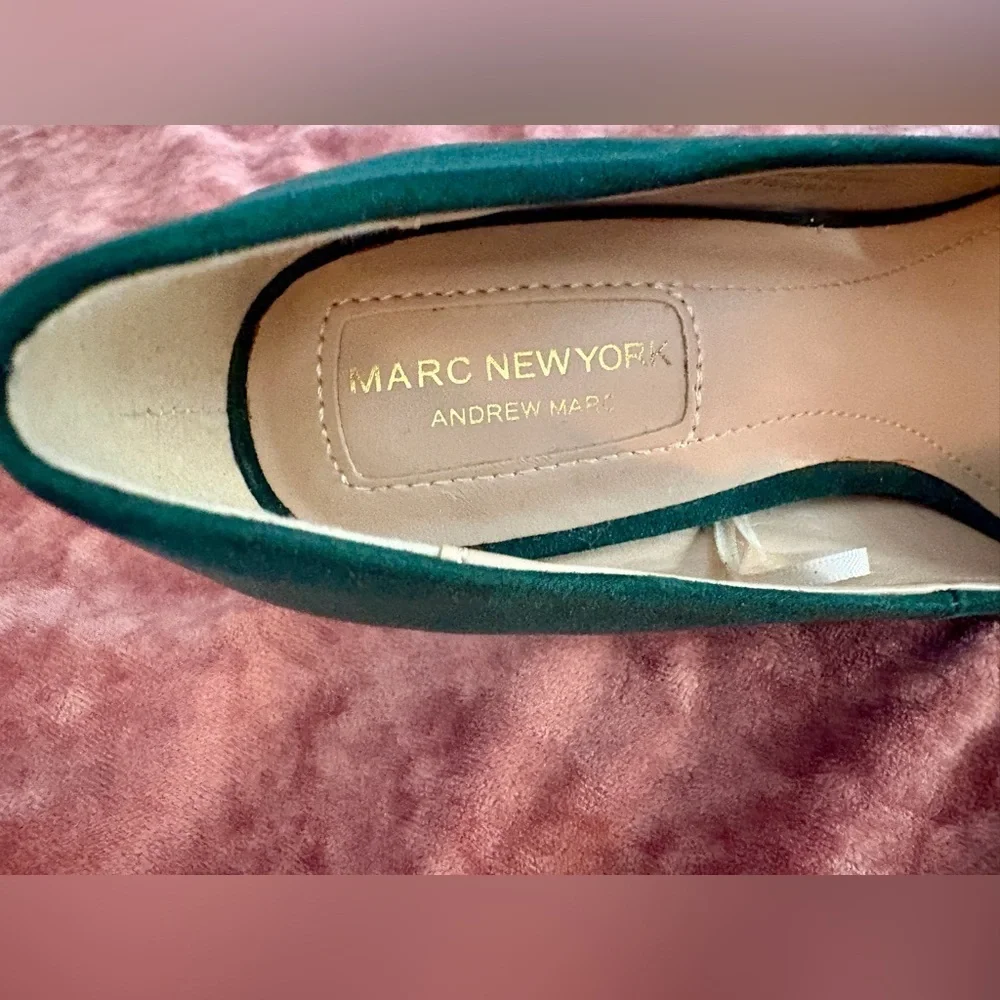 ANDREW MARC Emerald Green stiletto heels SZ5.5